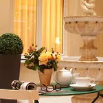 Hotel 85 Saint Honore Parigi