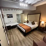 85 Saint Honore Hotel 3*