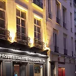 85 Saint Honore Parigi