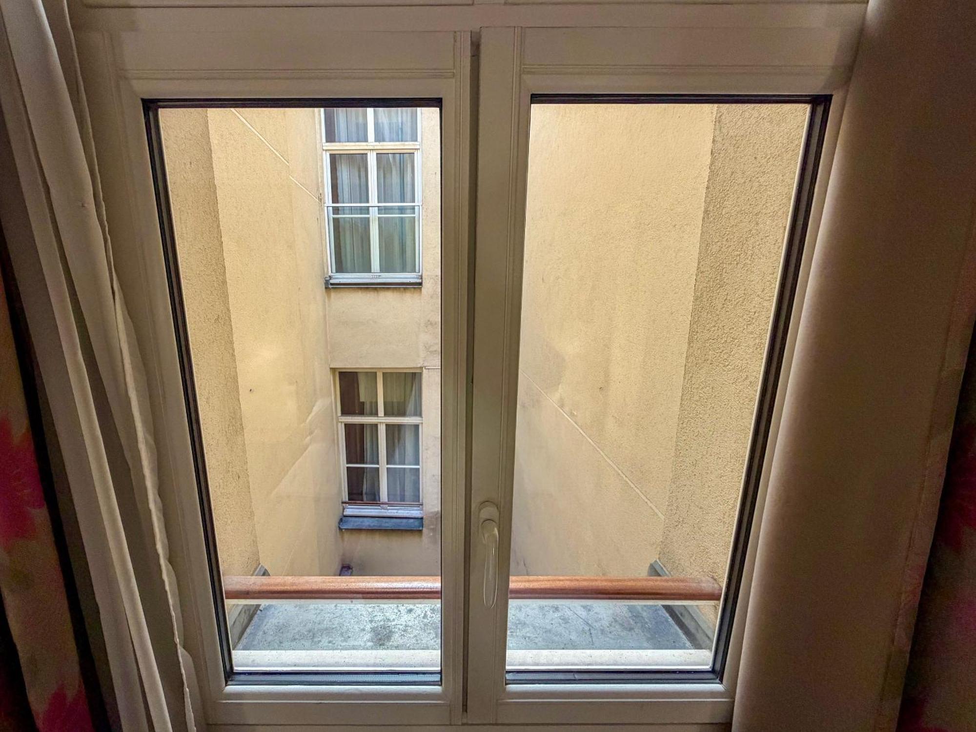 85 Saint Honore Hotel